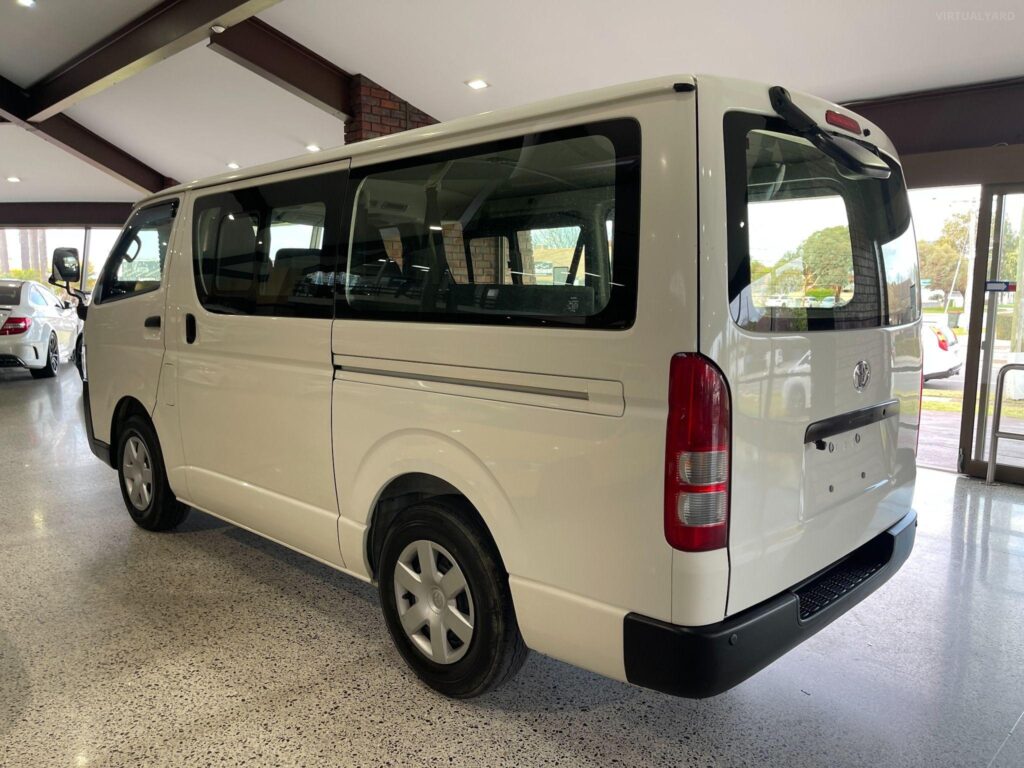 2018 Toyota Hiace DX LWB TRH200