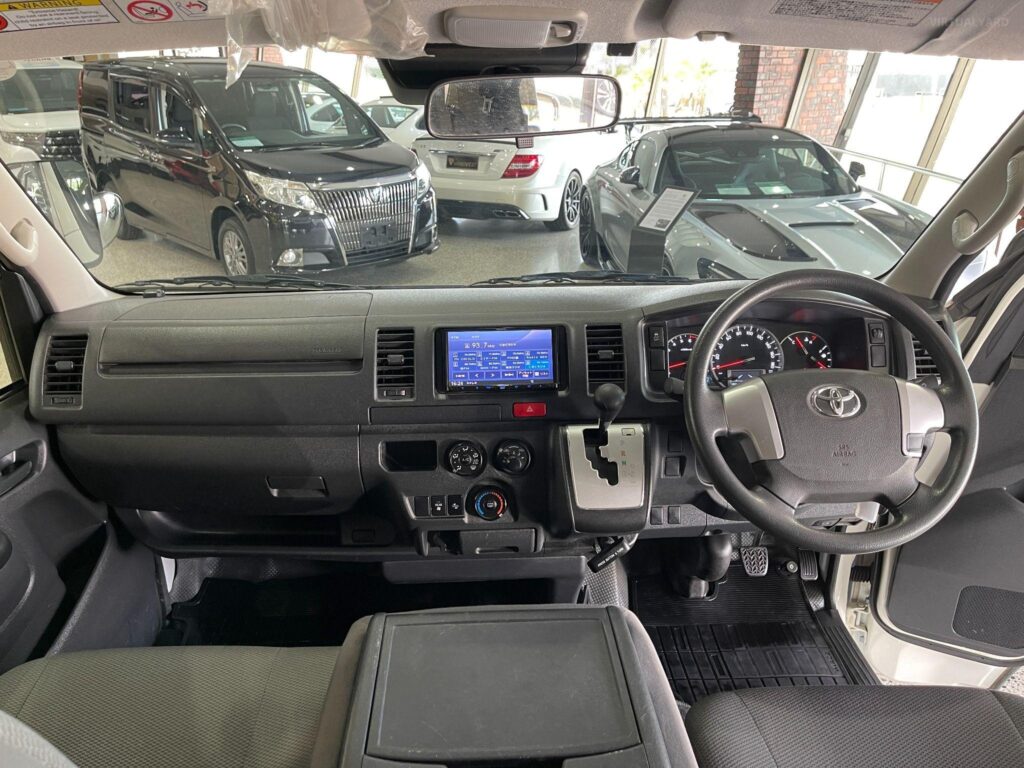 2018 Toyota Hiace DX LWB TRH200