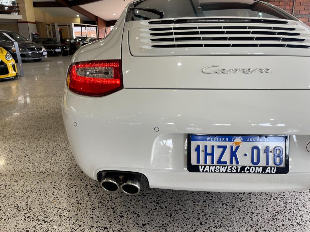 2010 Porsche 911 Carrera 997