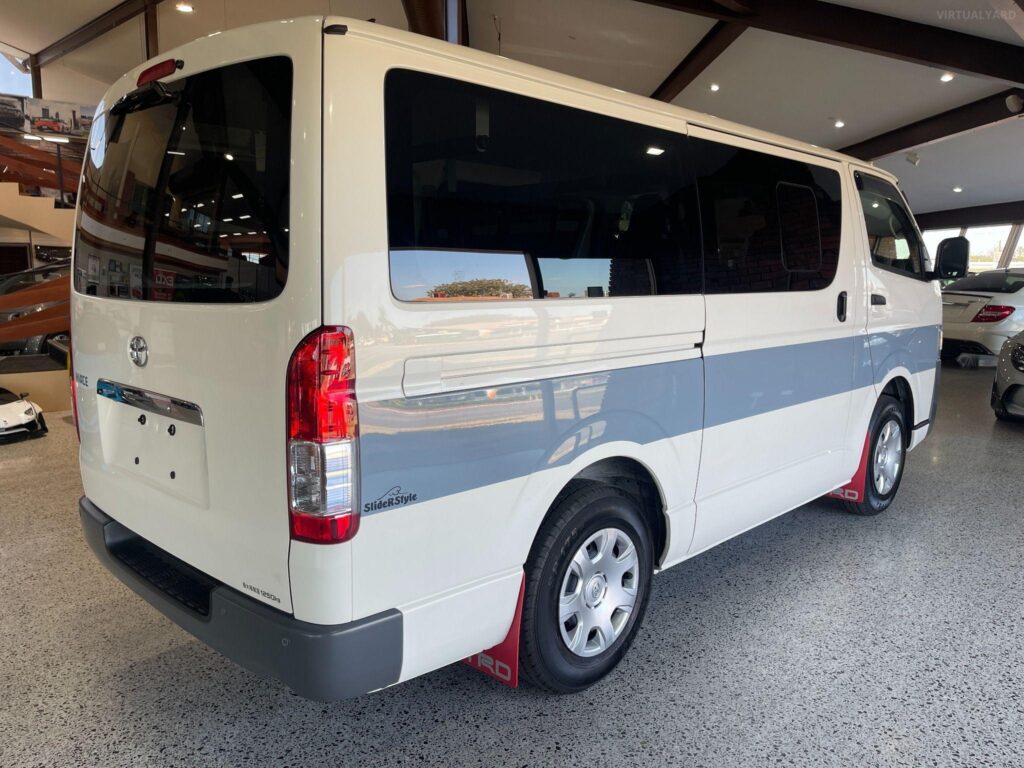 2023 Toyota Hiace DX GL PACKAGE TRH200