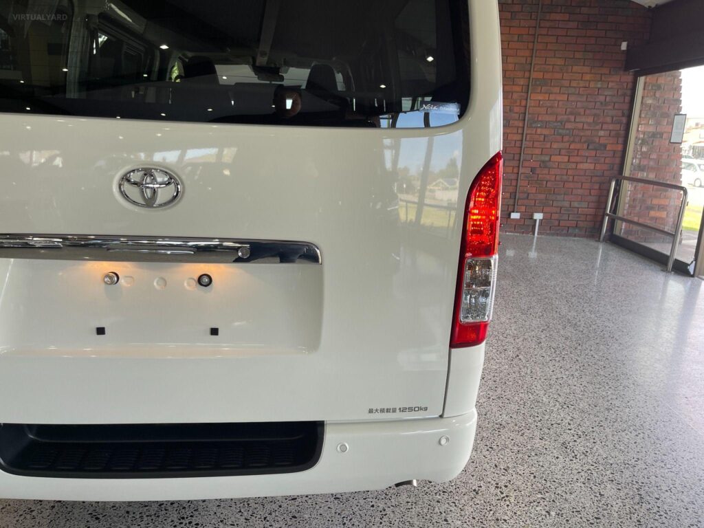 2024 Toyota Hiace DX LWB GL PACKAGE TRH200