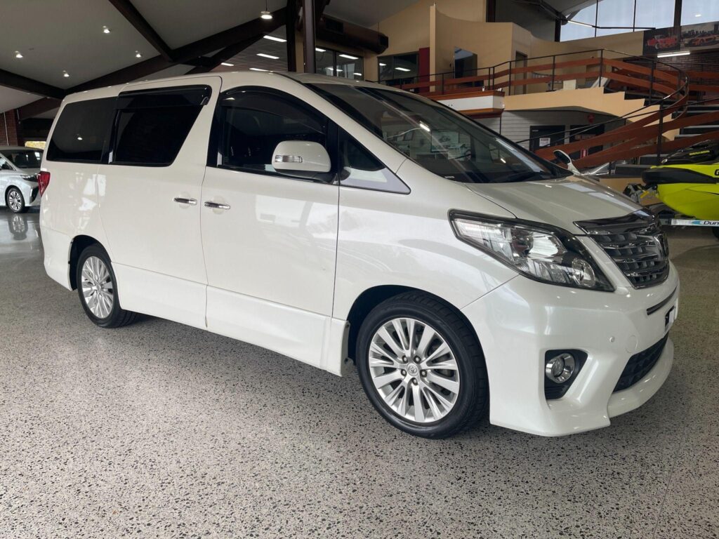 2014 Toyota Alphard 240S WELCAB ANH20