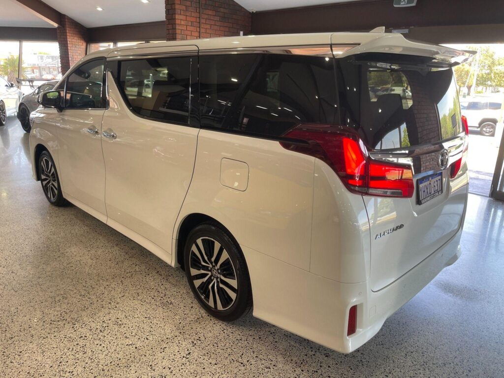 2023 TOYOTA ALPHARD SC PACKAGE AHG30