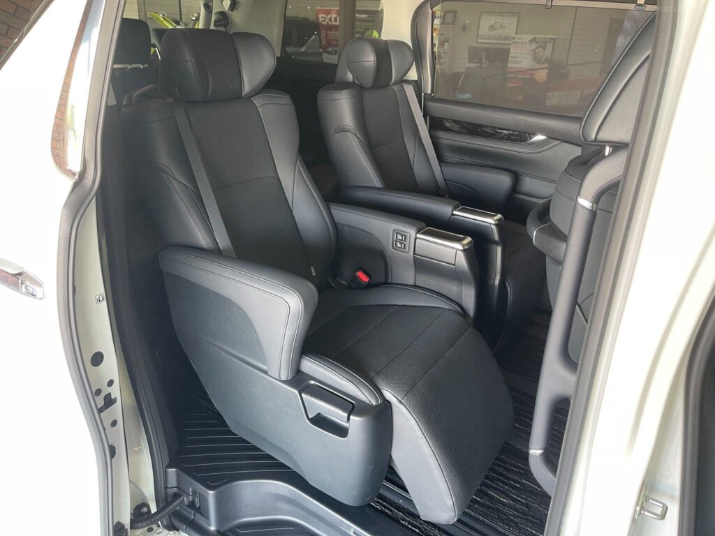 2023 TOYOTA ALPHARD SC PACKAGE AHG30