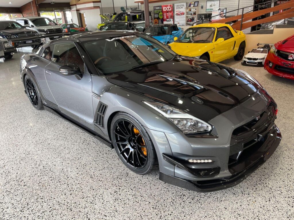 2008 NISSAN GT-R R35