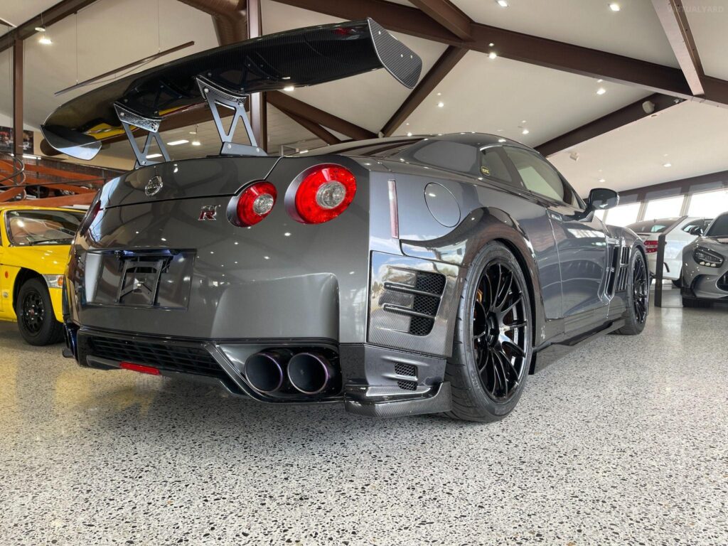 2008 NISSAN GT-R R35