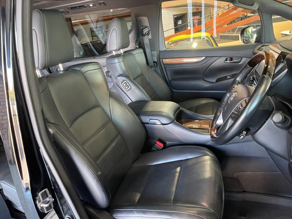 2017 Toyota Alphard 3.5 V6 EXECUTIVE LOUNGE AWD GGH35