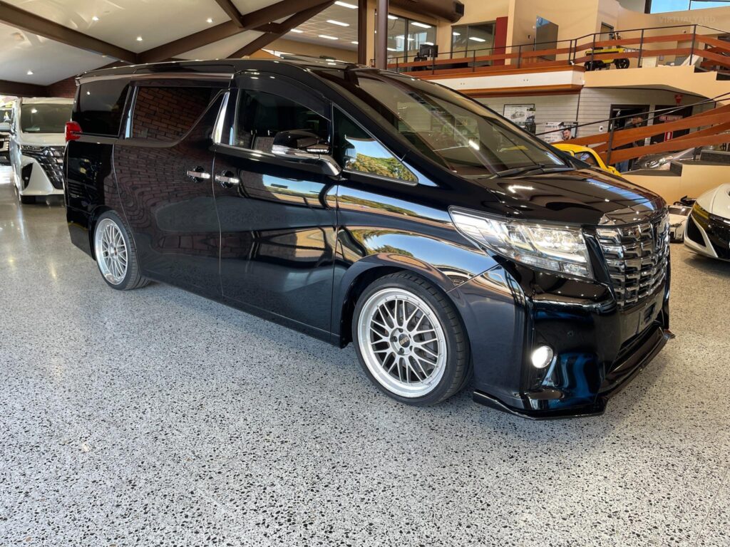 2017 Toyota Alphard 3.5 V6 EXECUTIVE LOUNGE AWD GGH35