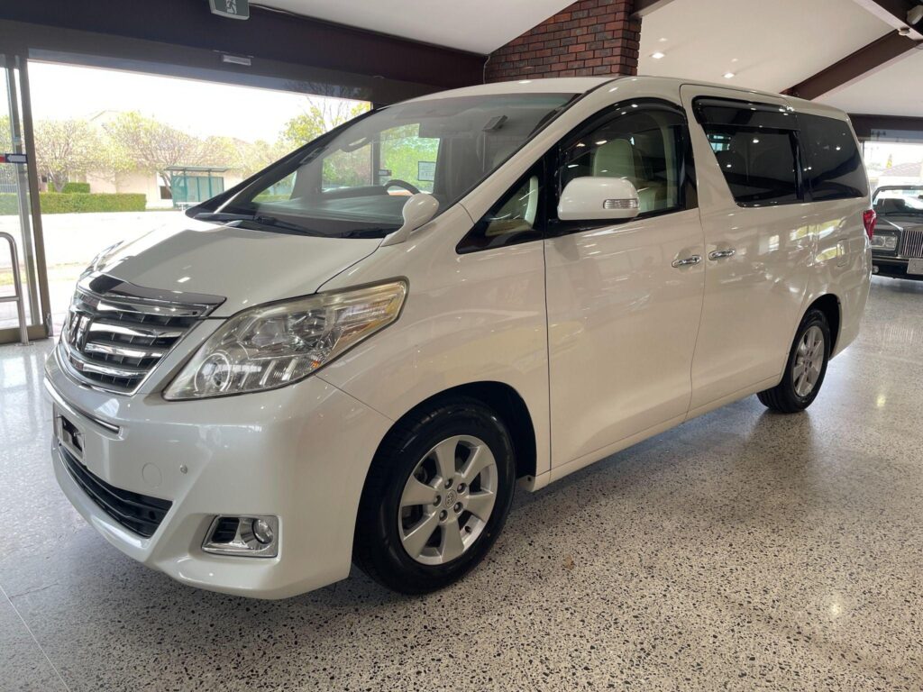 2011 Toyota Alphard ANH20 Welcab