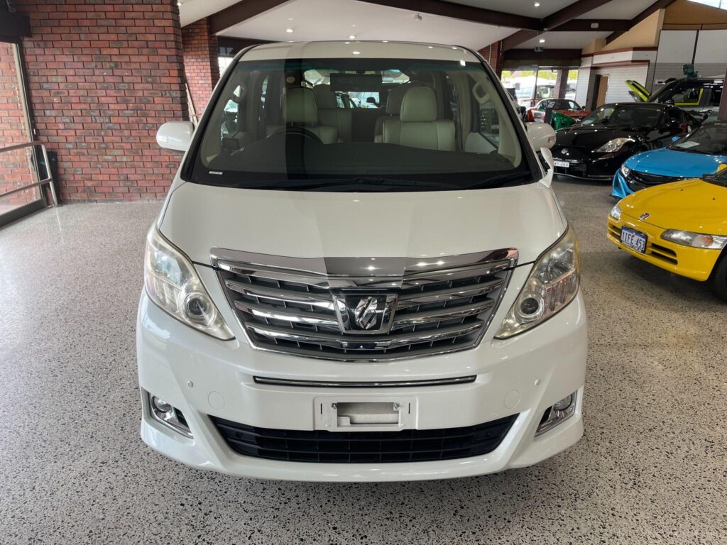 2011 Toyota Alphard ANH20 Welcab