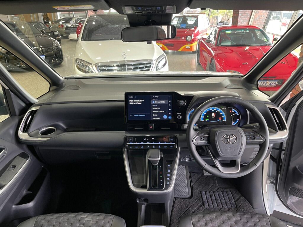 2023 Toyota Voxy HYBRID S-Z ZWR90