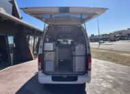 2015 Toyota Hiace Highroof  CAMPING CAR TRH200