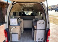 2015 Toyota Hiace Highroof  CAMPING CAR TRH200