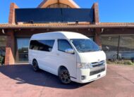 2015 Toyota Hiace Highroof  CAMPING CAR TRH200