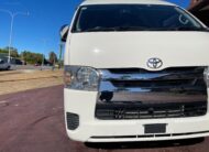 2015 Toyota Hiace Highroof  CAMPING CAR TRH200