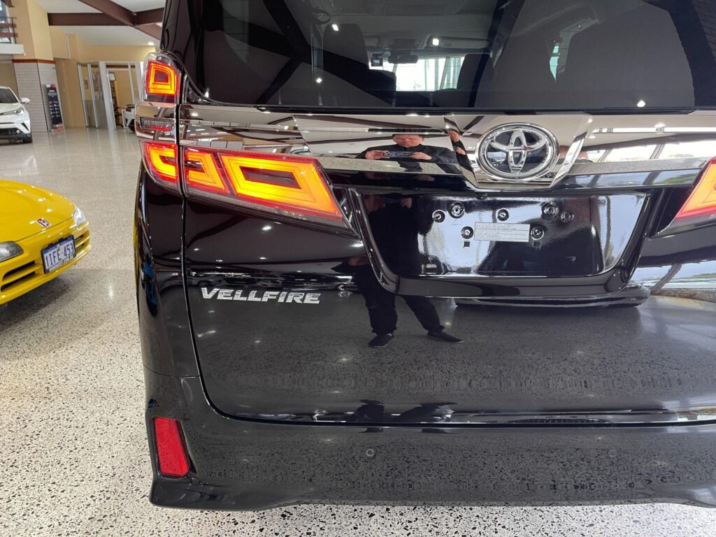 2018 Toyota Vellfire 2.5 AGH30  Welcab with Slide-Out Seat