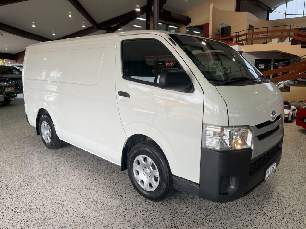 2014 Toyota HiAce LWB TRH201R