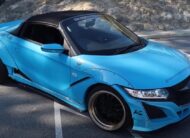 Honda S660 with Liberty walk, mid engine + rear wheel drive