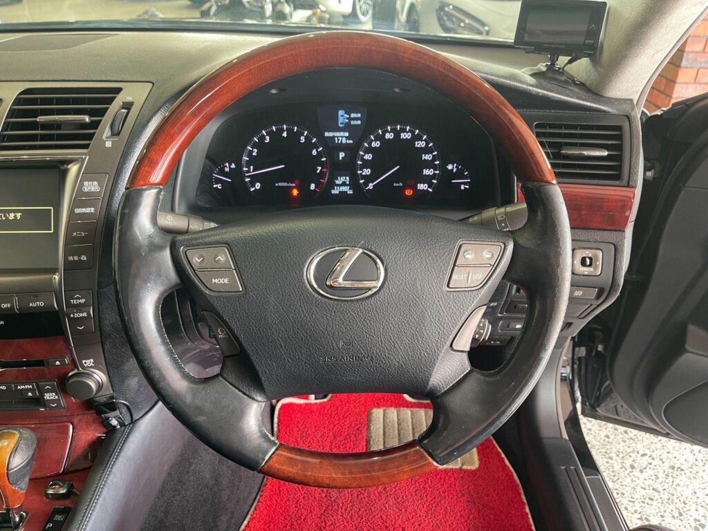 2006 Lexus LS460 VERSION UI PACKAGE USF40 RWD