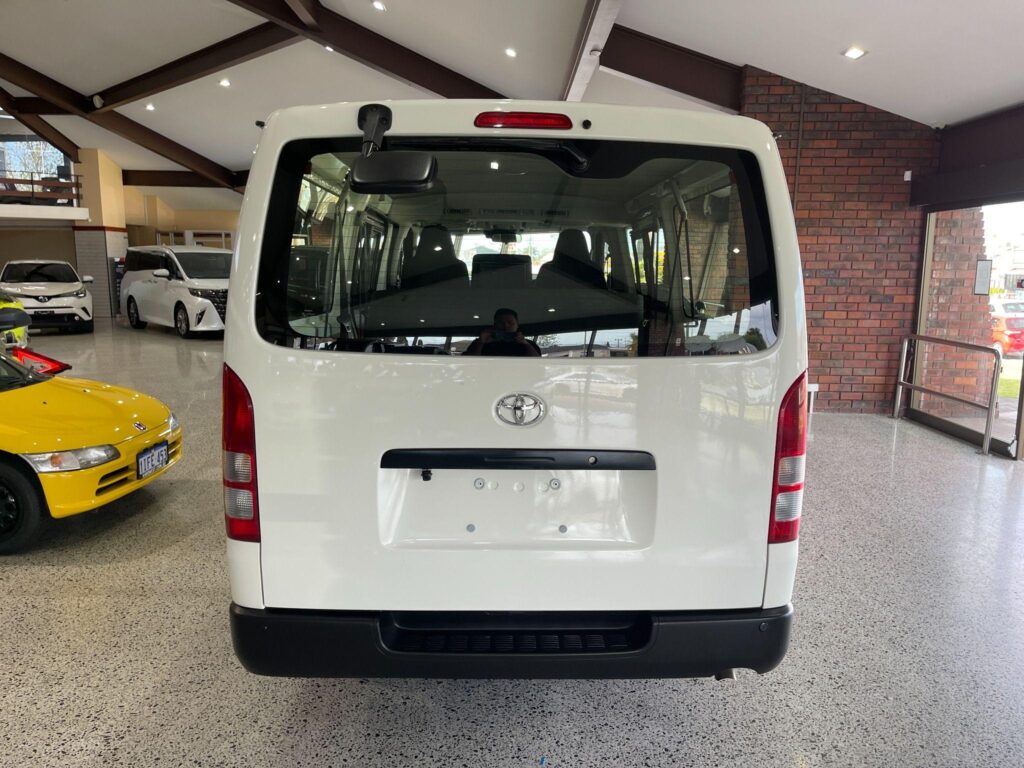 2018 Toyota Hiace DX LWB TRH200