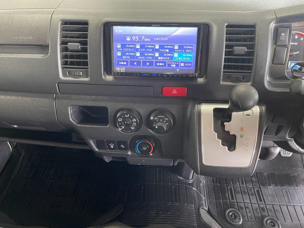 2018 Toyota Hiace DX LWB TRH200