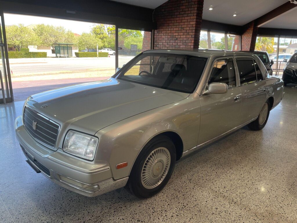 2006 TOYOTA Century V12 GZG50