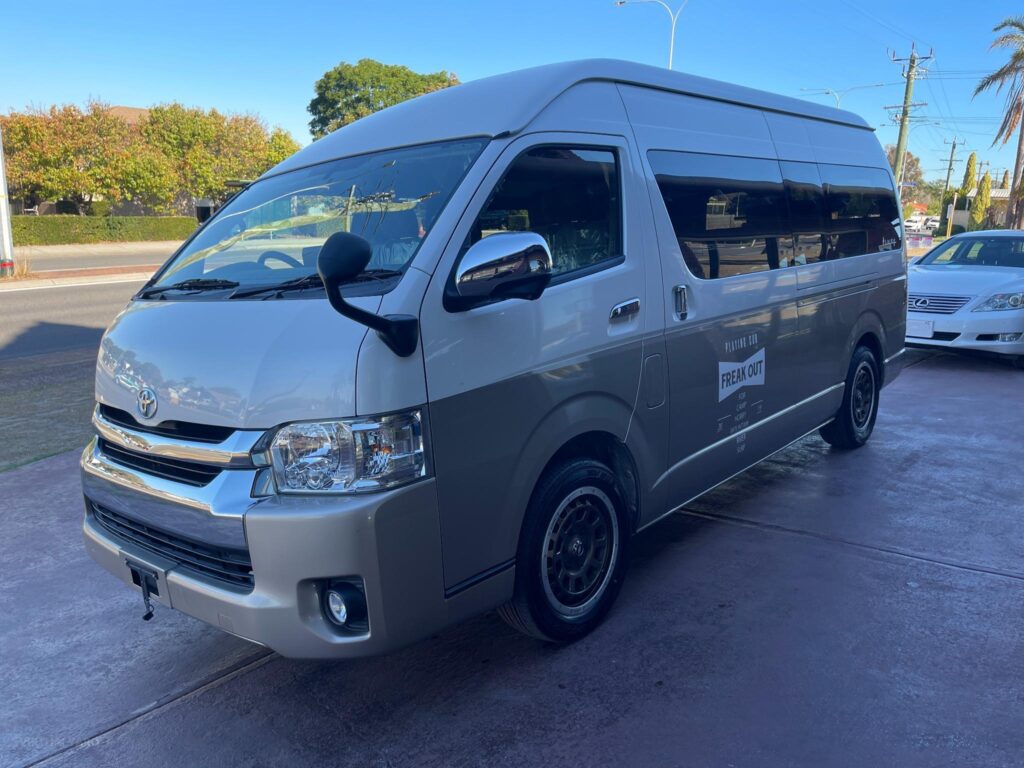 2018 Toyota Hiace V Camper TRH221