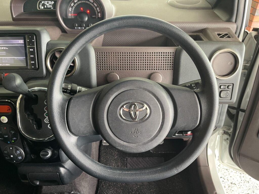 2015 Toyota Spade F NSP14