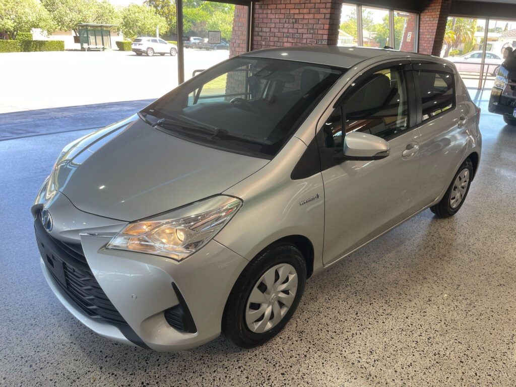 2019 Toyota Vitz F Hybrid low KMS