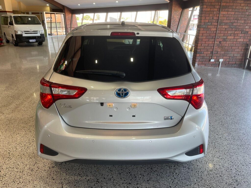 2019 Toyota Vitz F Hybrid low KMS