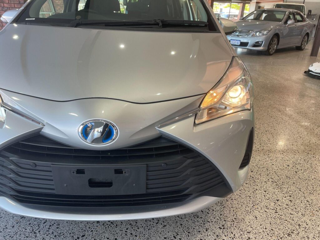 2019 Toyota Vitz F Hybrid low KMS