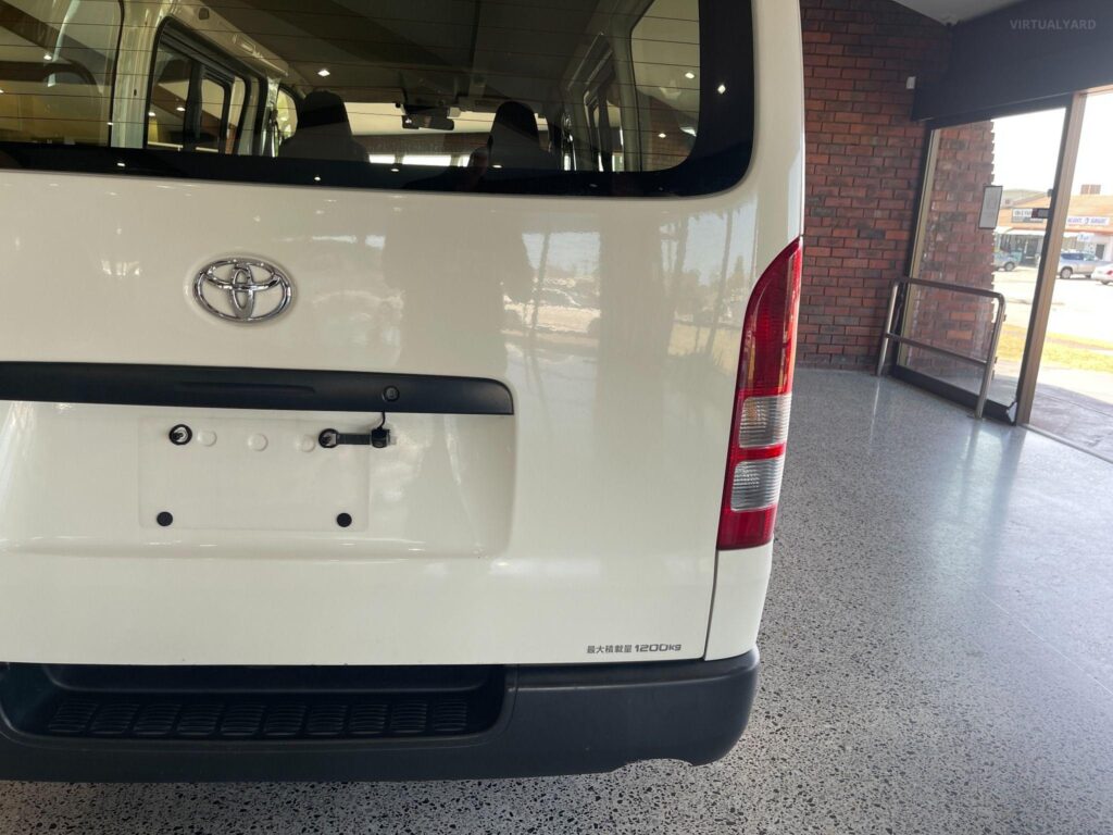 2019 Toyota Hiace DX LWB TRH200