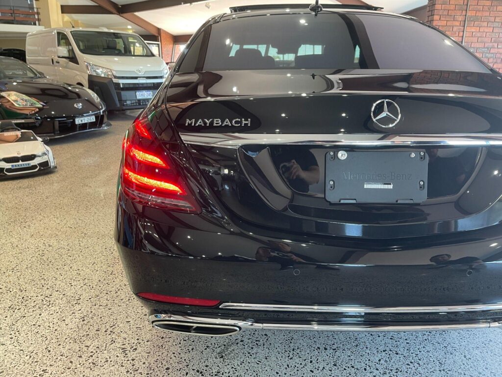 2018 MERCEDES-MAYBACH S560 WDD222 V8 TT