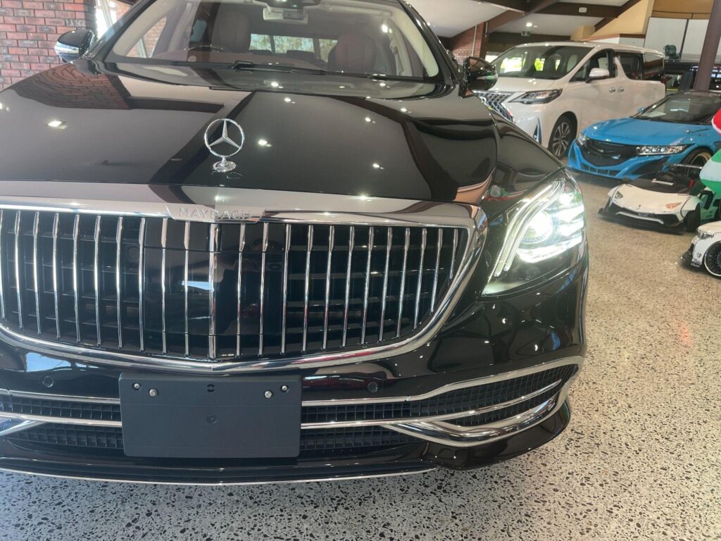 2018 MERCEDES-MAYBACH S560 WDD222 V8 TT