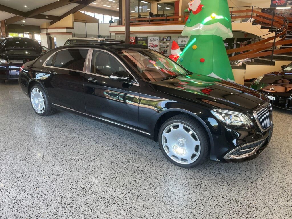 2018 MERCEDES-MAYBACH S560 WDD222 V8 TT