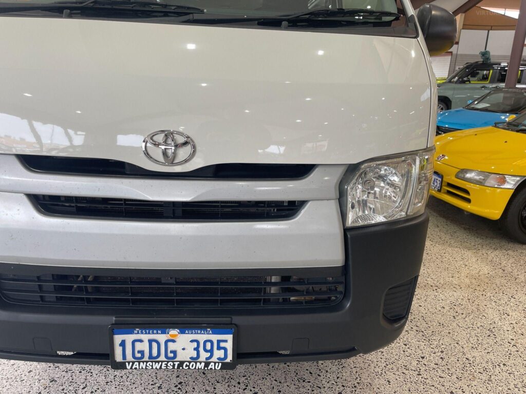 2014 Toyota HiAce LWB TRH201R *Locally Delivered*