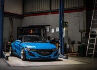 Honda S660 with Liberty walk, mid engine + rear wheel drive