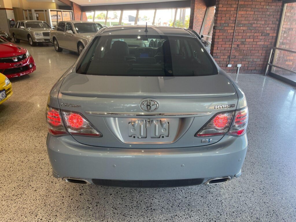 2008 Toyota Crown Hybrid GWS204