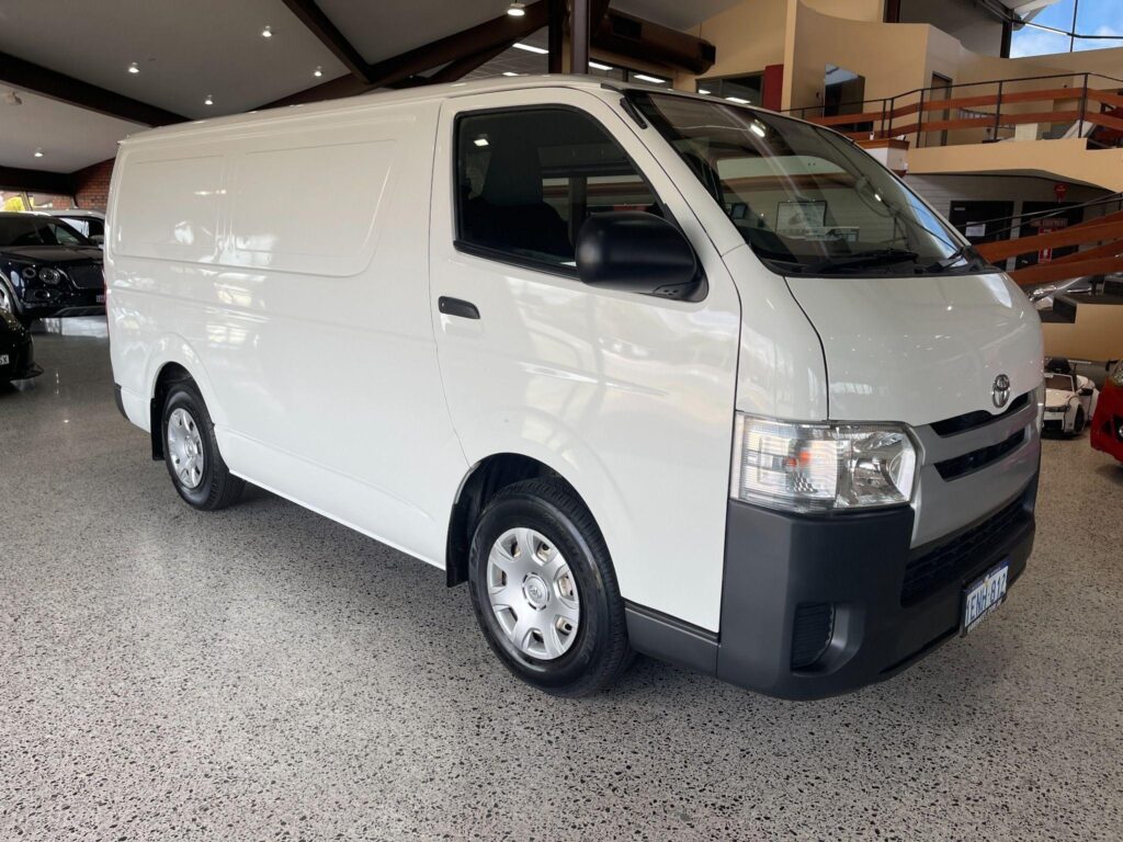 2014 Toyota HiAce LWB TRH201R