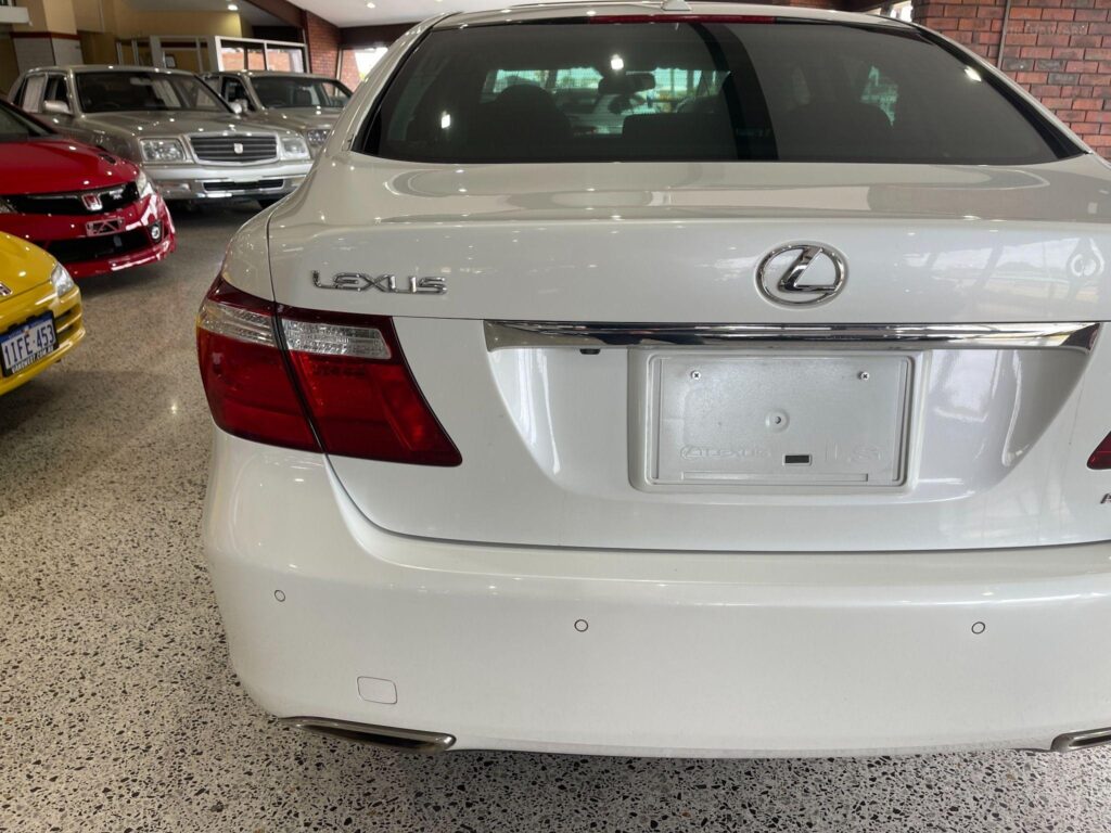 2008 LEXUS LS460 USF45 VERSION I