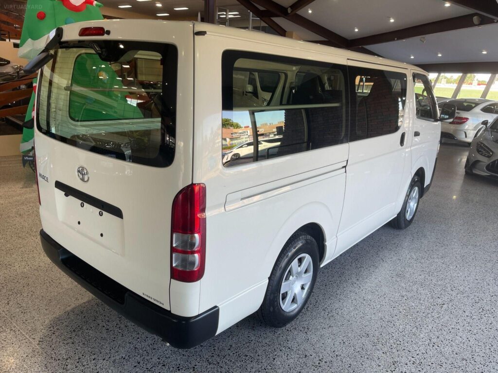 2020 TOYOTA HIACE TRH200 DX