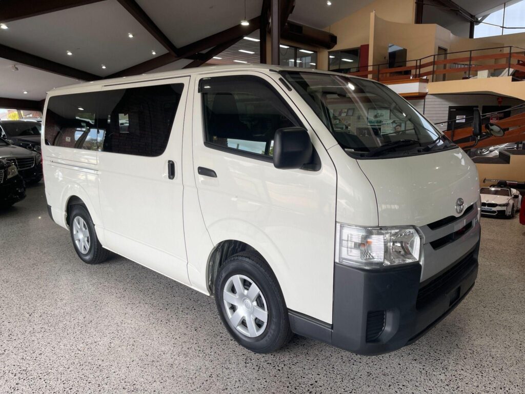 2020 TOYOTA HIACE TRH200 LONG DX