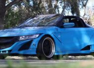 Honda S660 with Liberty walk, mid engine + rear wheel drive