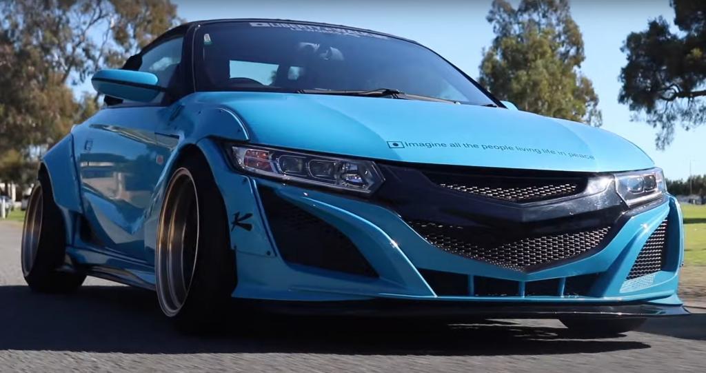 Honda S660 with Liberty walk, mid engine + rear wheel drive