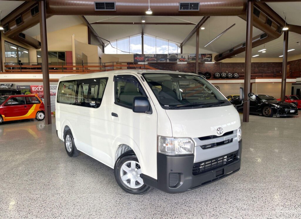 2018 Toyota Hiace DX LWB TRH200