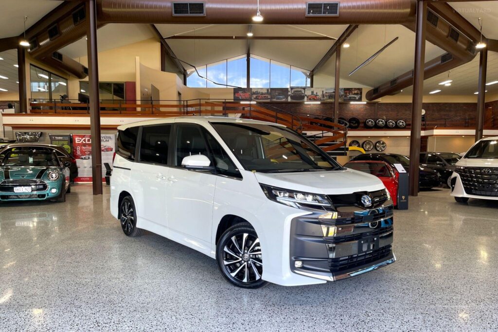 2023 Toyota Noah HYBRID S-Z ZWR90