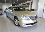 2010 TOYOTA Crown Majesta G Type F Package URS206