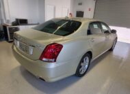 2010 TOYOTA Crown Majesta G Type F Package URS206