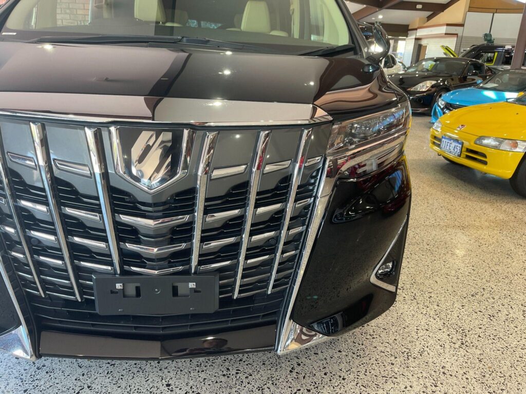 2018 TOYOTA ALPHARD GGH30 3.5 GF