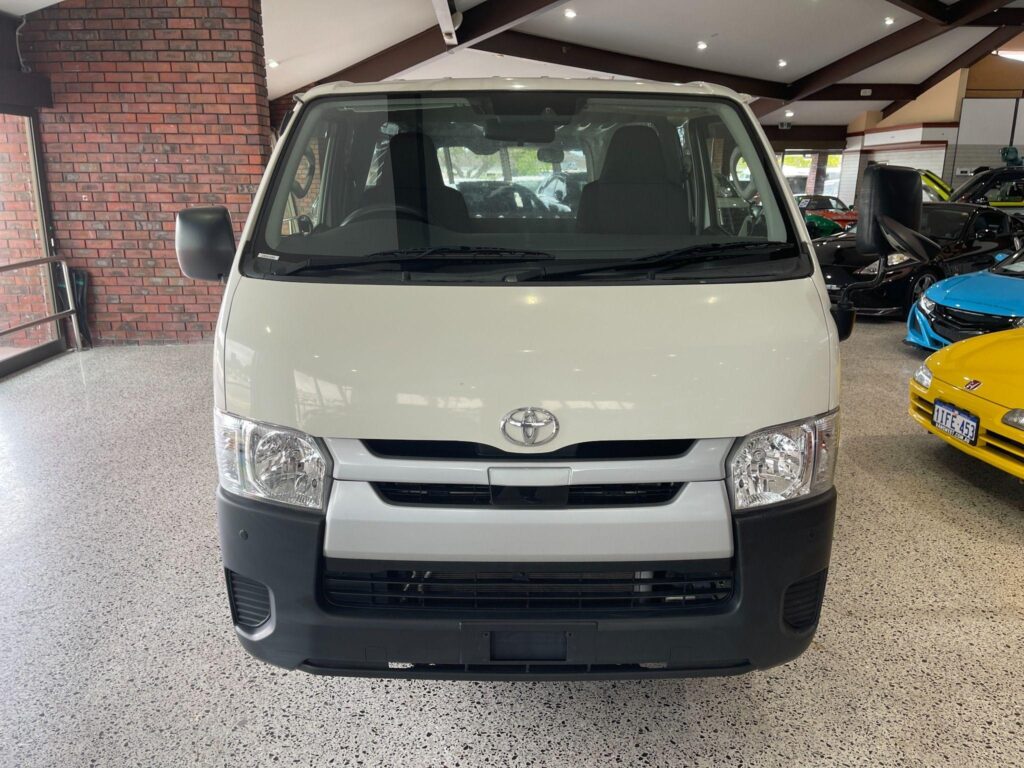 2020 TOYOTA HIACE TRH200 LONG DX